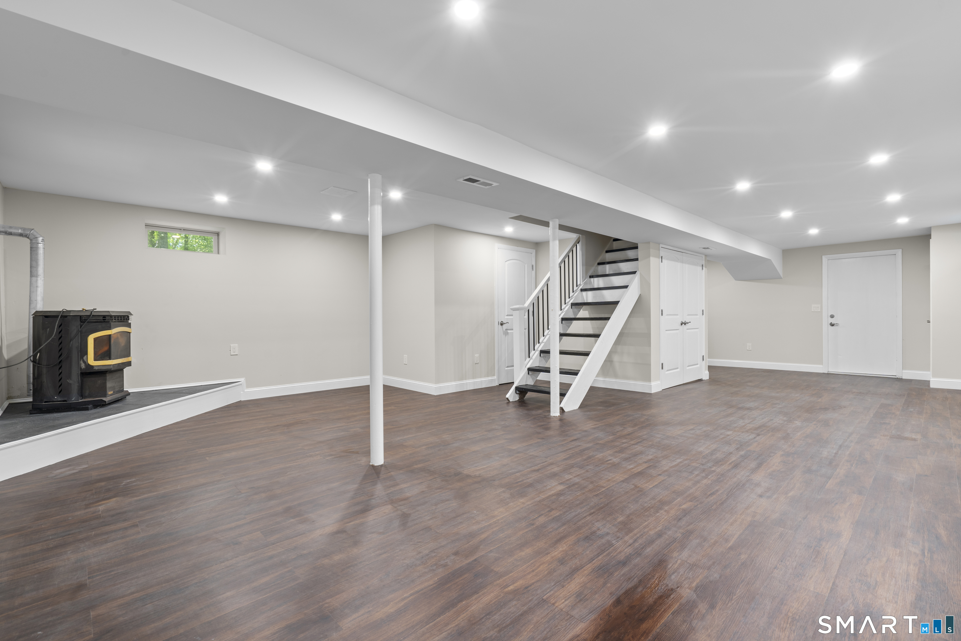 33 Old Stagecoach Road Redding CT 06896