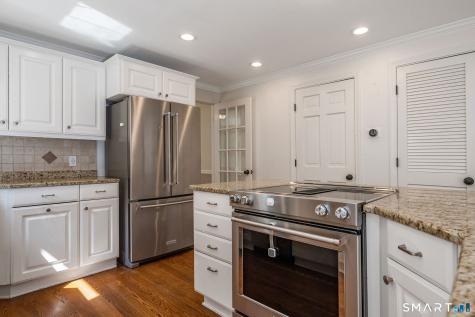 29 Flat Rock Hill Road Old Lyme CT 06371
