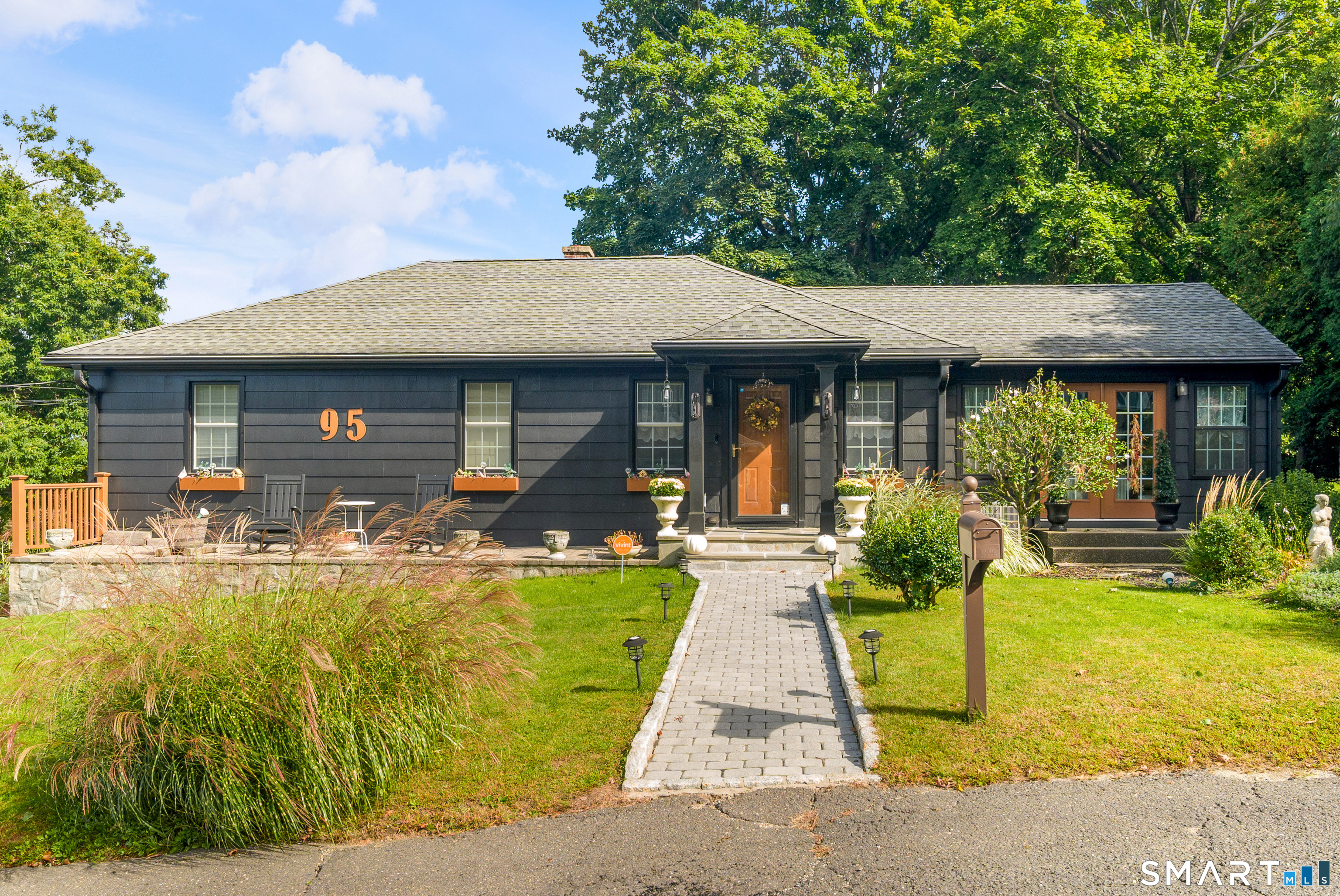95 Sierra Street Waterbury CT 06704