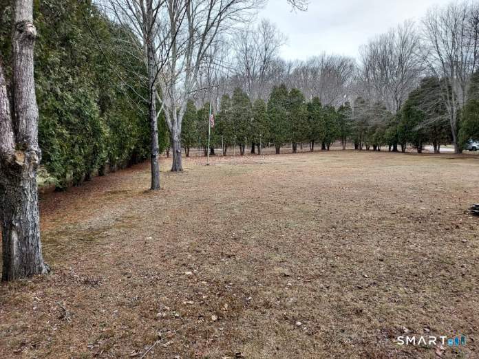 38 Old Middletown Avenue East Hampton CT 06424