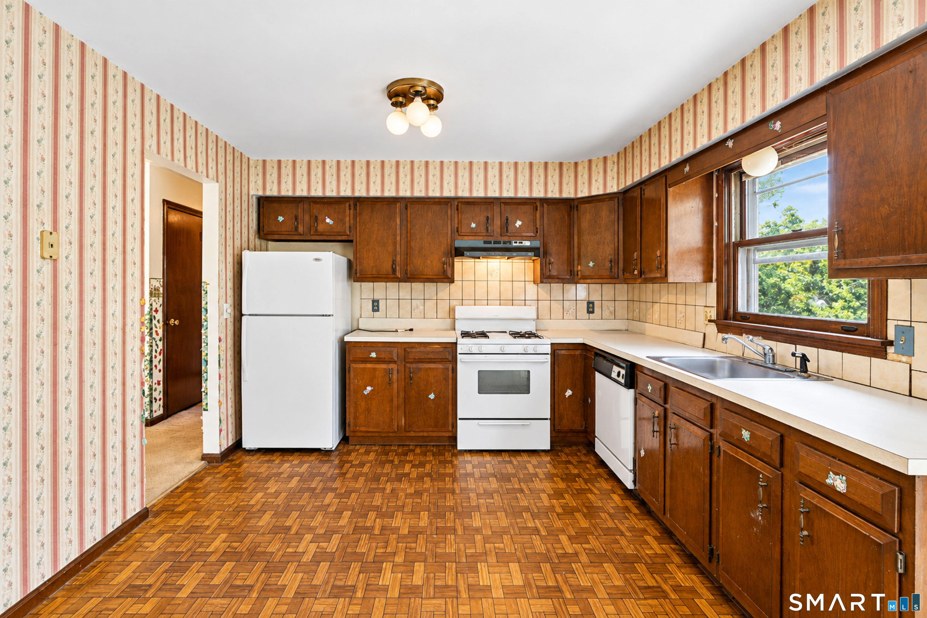 25 Benjamin Way South Windsor CT 06074