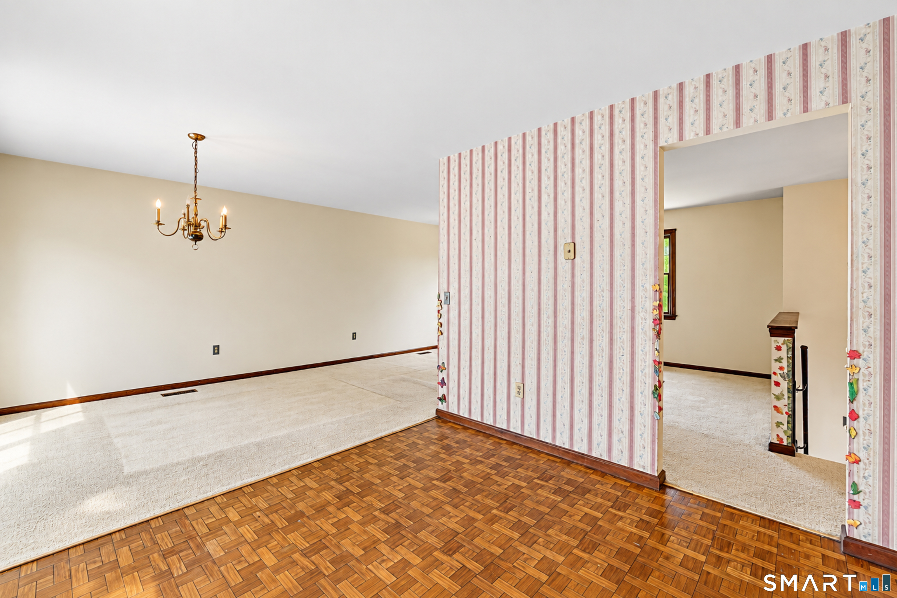 25 Benjamin Way South Windsor CT 06074