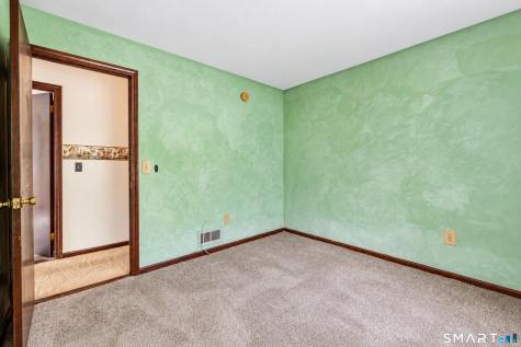 25 Benjamin Way South Windsor CT 06074