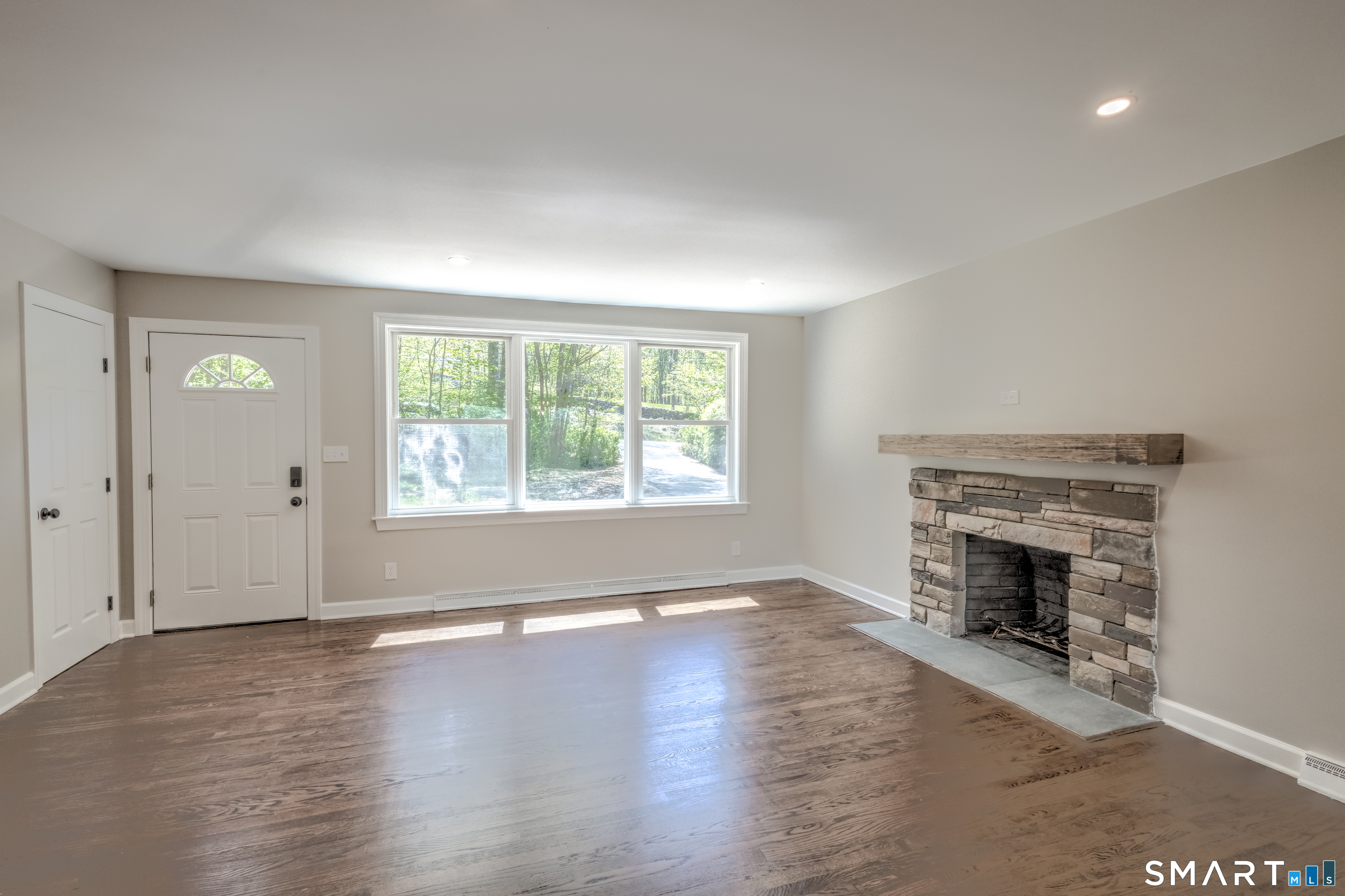 437 Middle Road Turnpike Woodbury CT 06798