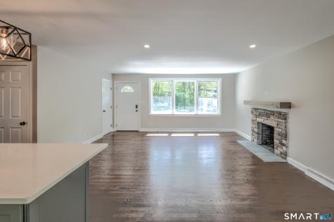 437 Middle Road Turnpike Woodbury CT 06798