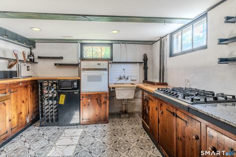 46 Bretton Road Middletown CT 06457