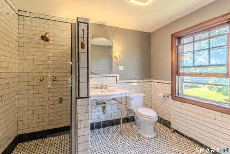 46 Bretton Road Middletown CT 06457
