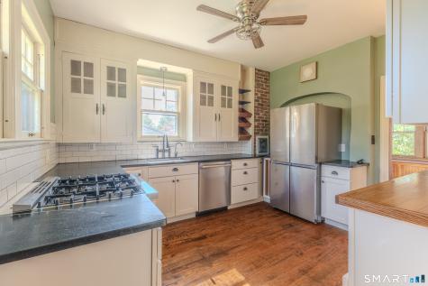 46 Bretton Road Middletown CT 06457