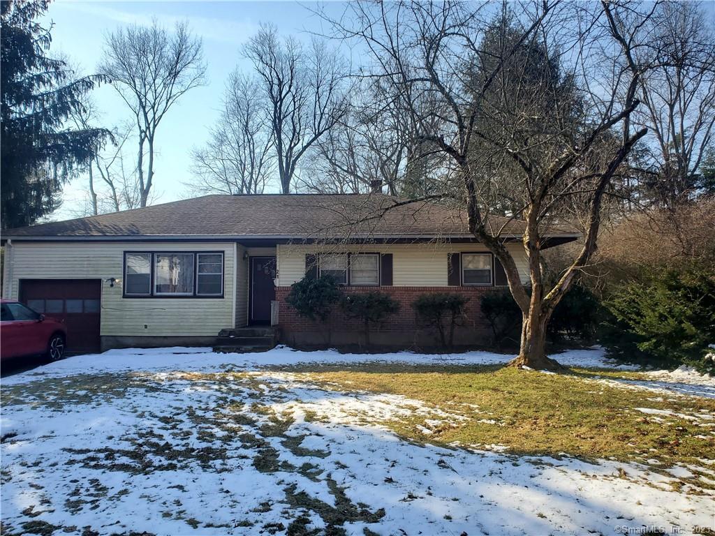 21 East Maxwell Drive West Hartford CT 06107