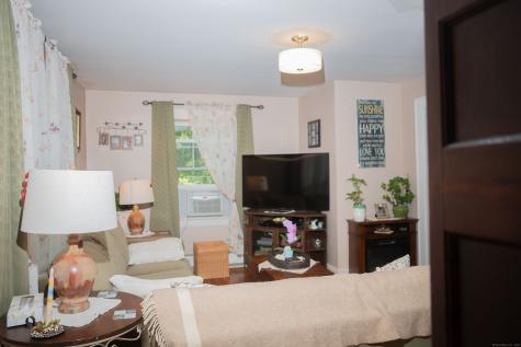 5 Canaan Drive Bethel CT 06801