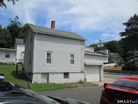 124 Spring Street Naugatuck CT 06770