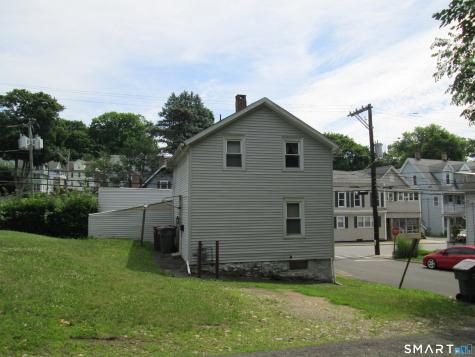 124 Spring Street Naugatuck CT 06770