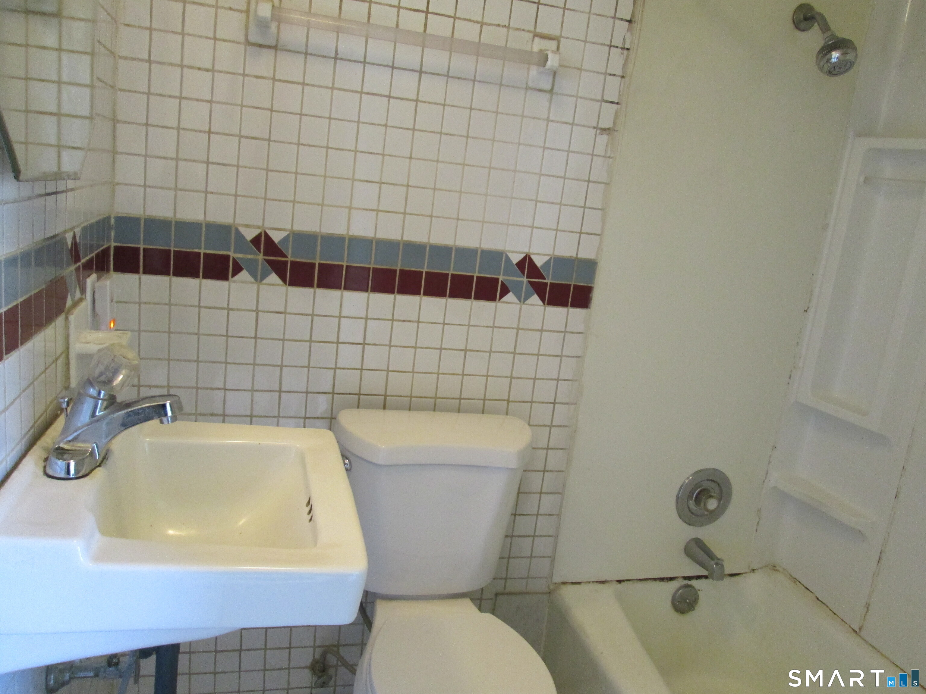 124 Spring Street Naugatuck CT 06770