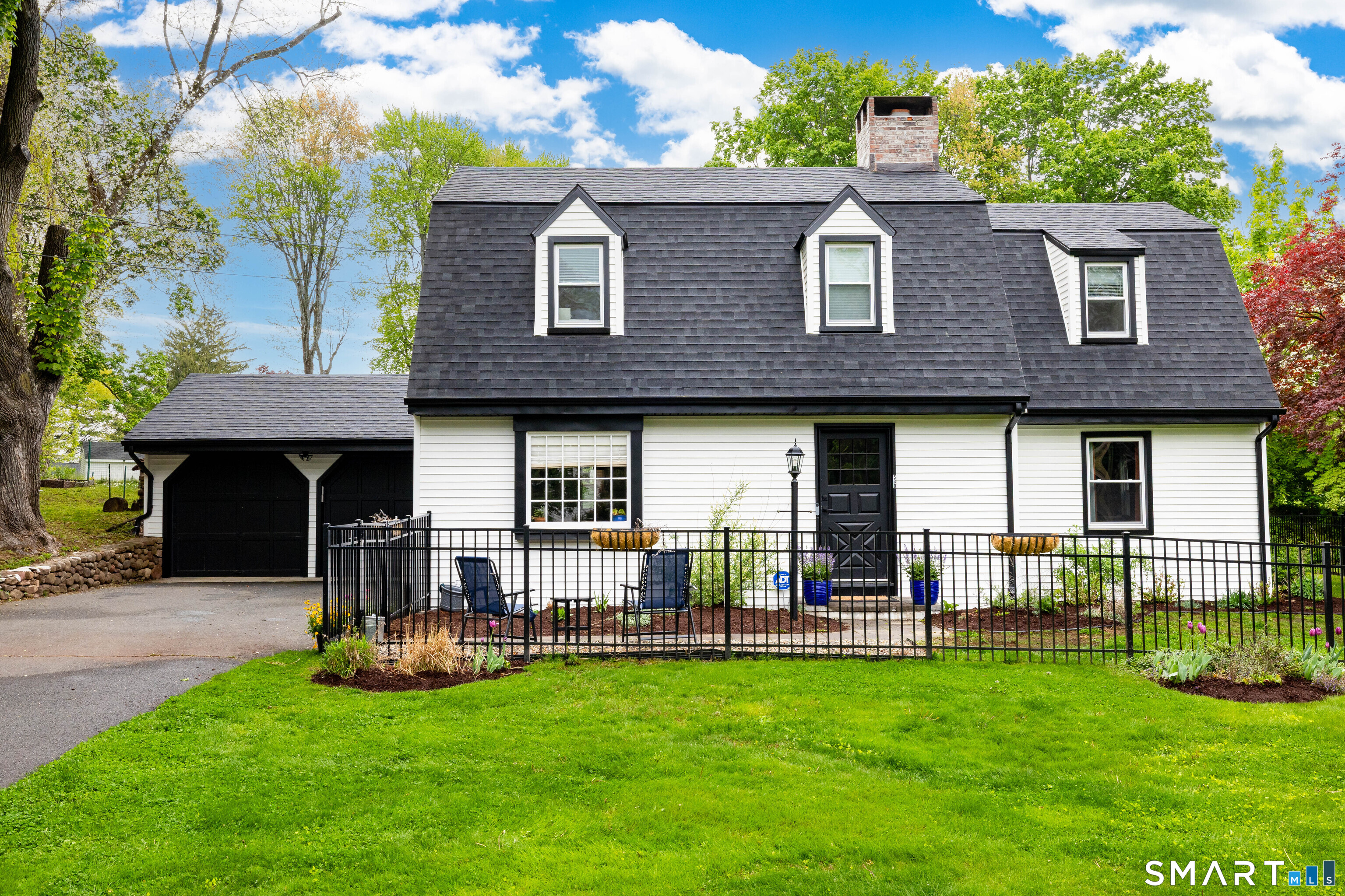 530 Bloomfield Avenue Bloomfield CT 06002