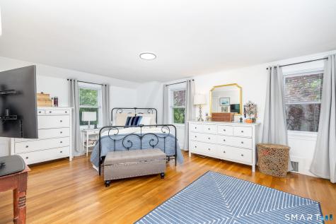 530 Bloomfield Avenue Bloomfield CT 06002