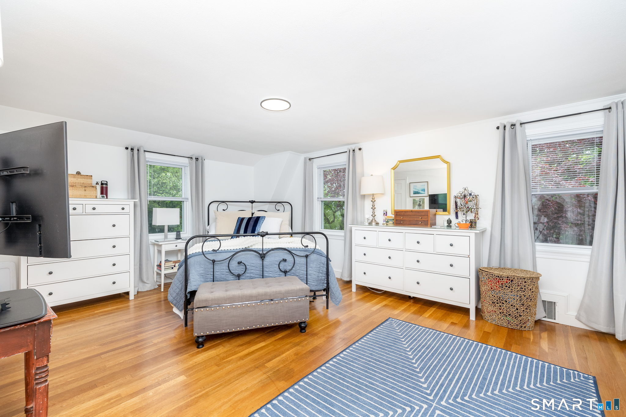 530 Bloomfield Avenue Bloomfield CT 06002