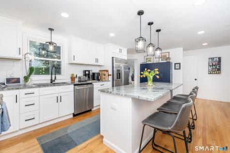 530 Bloomfield Avenue Bloomfield CT 06002
