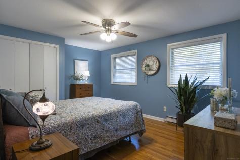 5 Kings Grant Road Clinton CT 06413