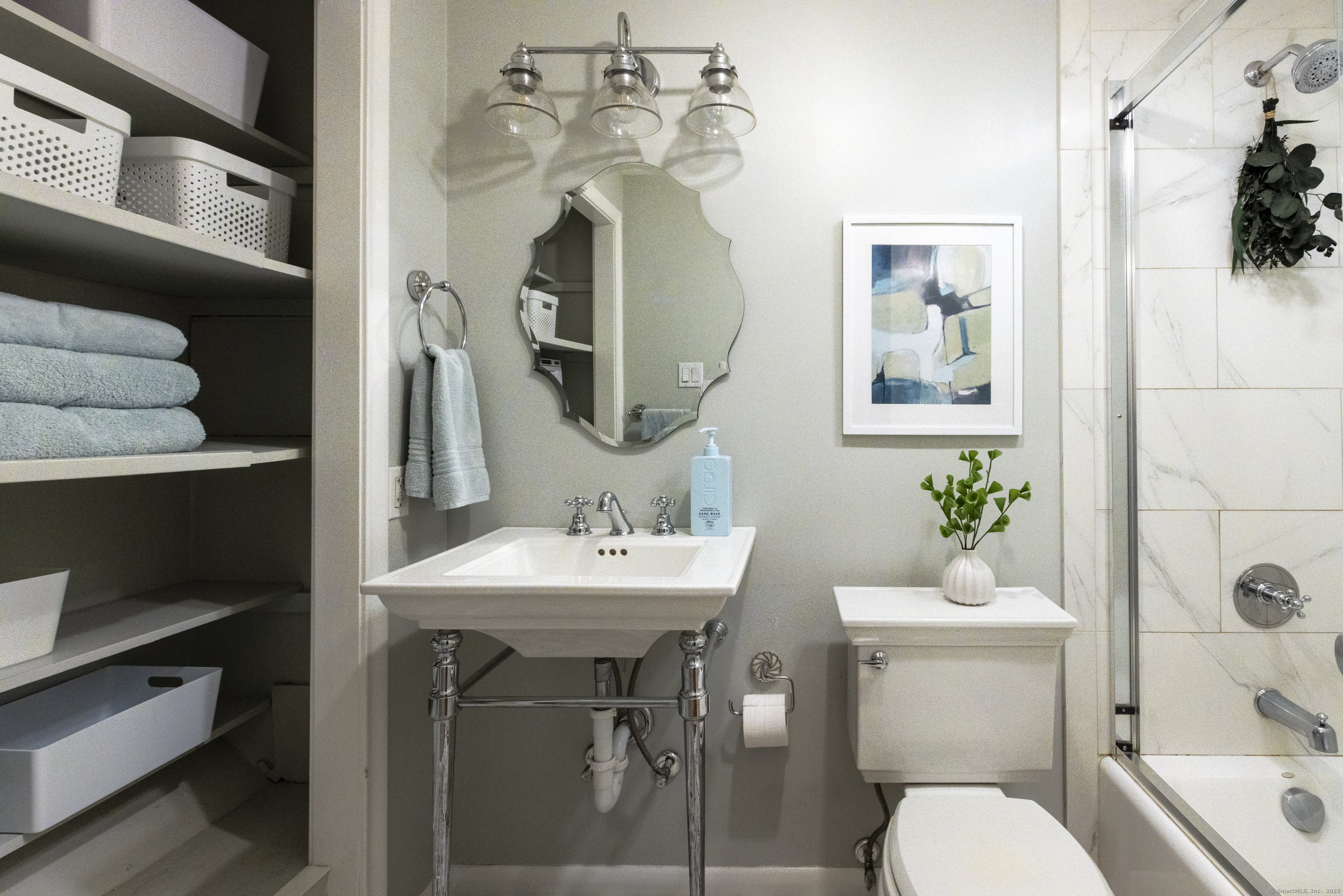 5 Kings Grant Road Clinton CT 06413