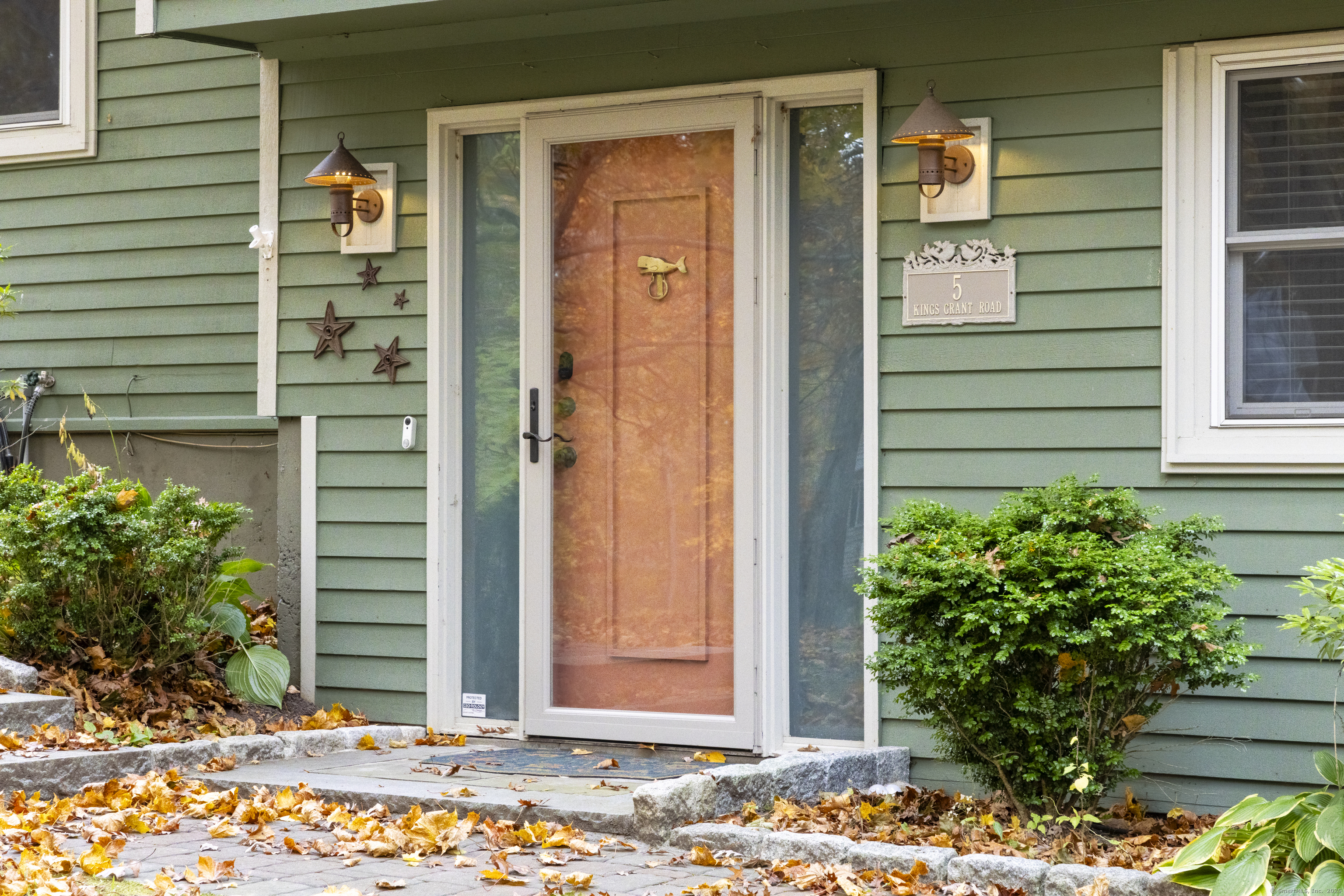 5 Kings Grant Road Clinton CT 06413