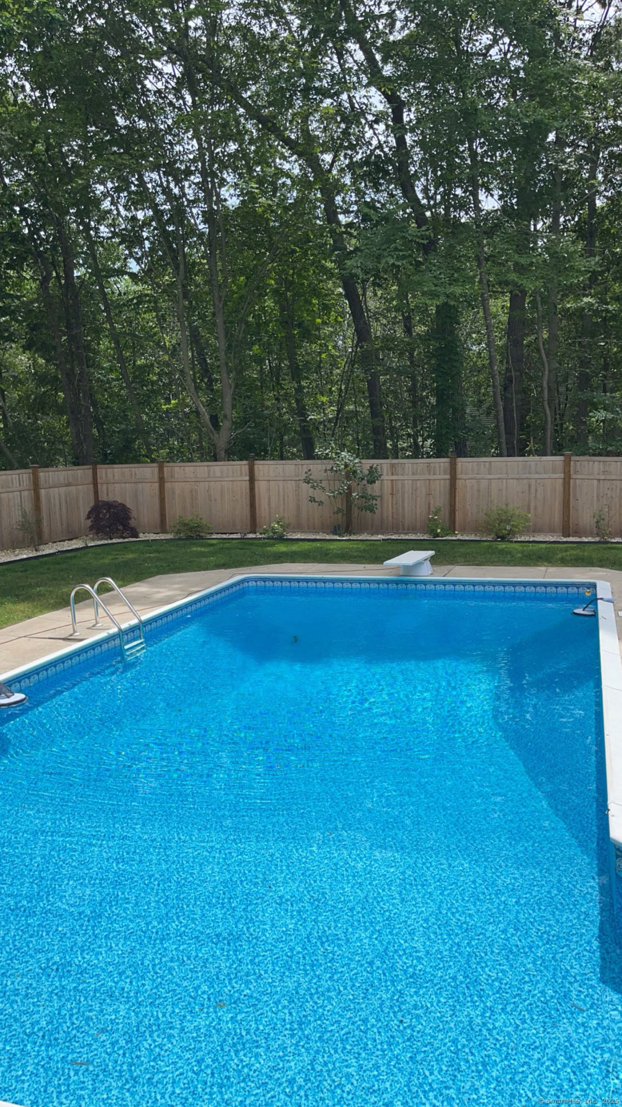 5 Kings Grant Road Clinton CT 06413