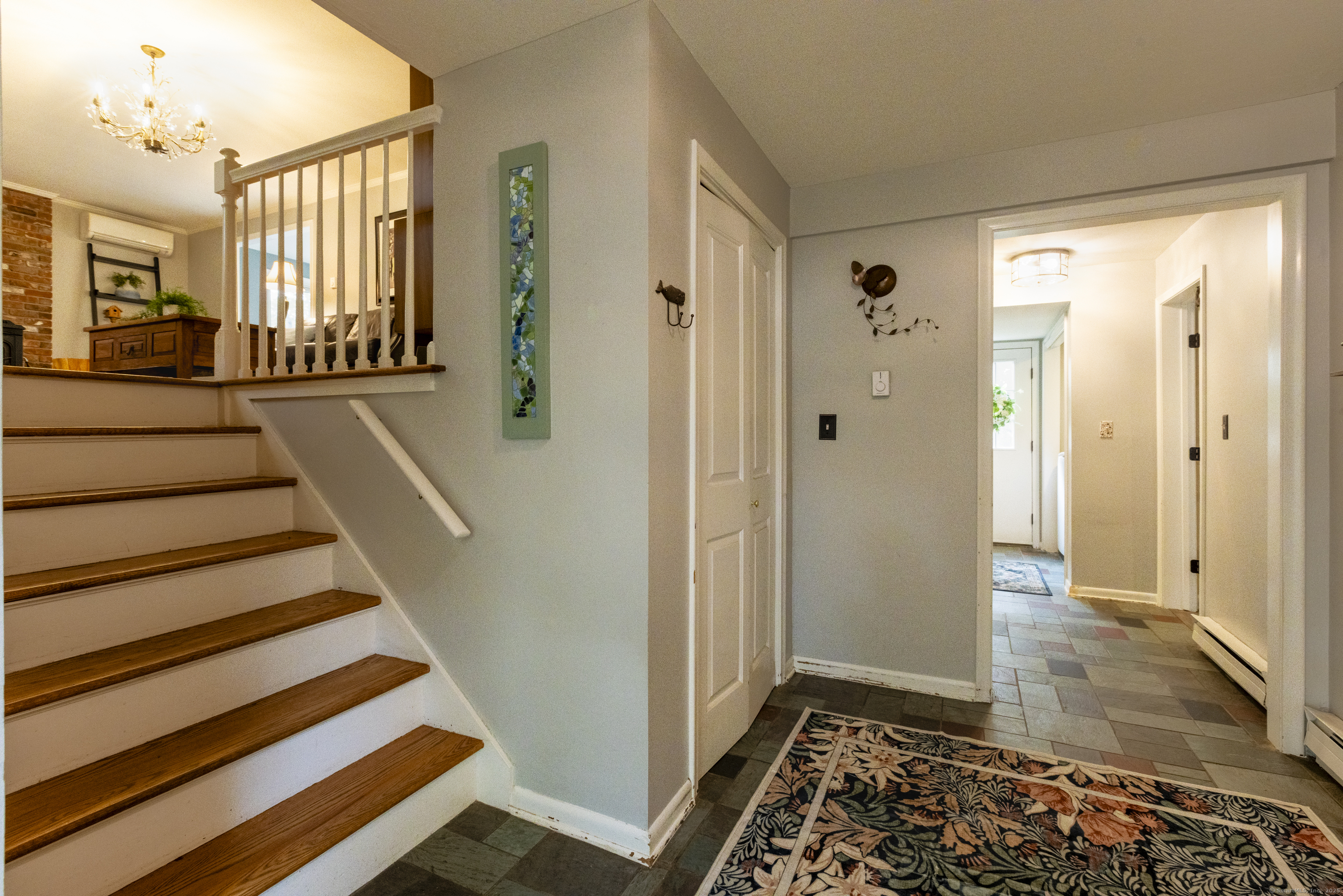 5 Kings Grant Road Clinton CT 06413