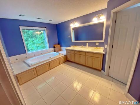 279 South Georges Hill Road Southbury CT 06488