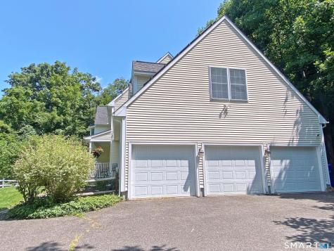 279 South Georges Hill Road Southbury CT 06488