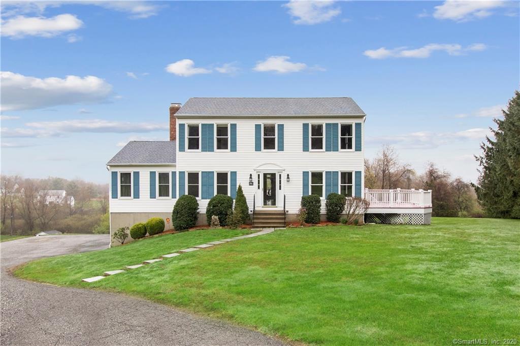 17 Bonnie Vu Lane New Milford CT 06776