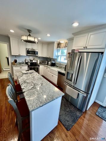 18 Wallace Street Shelton CT 06484