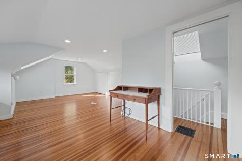 71 Everett Avenue West Hartford CT 06107