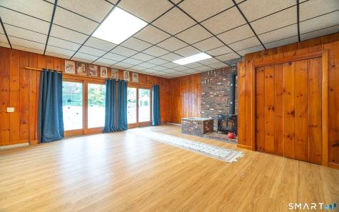 28 Cemetery Road Willington CT 06279