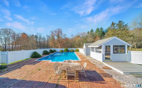 28 Cemetery Road Willington CT 06279