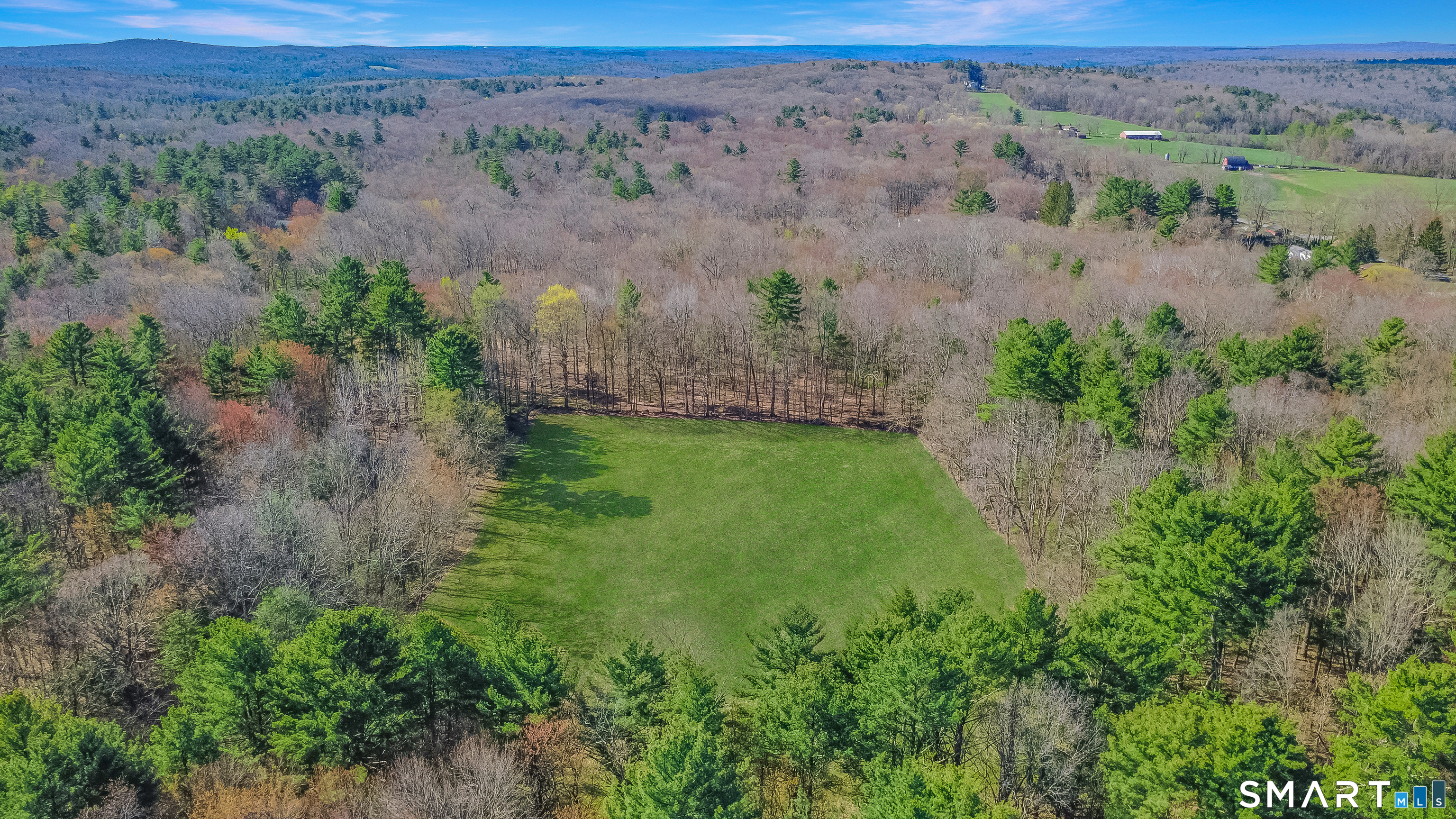 28 Cemetery Road Willington CT 06279