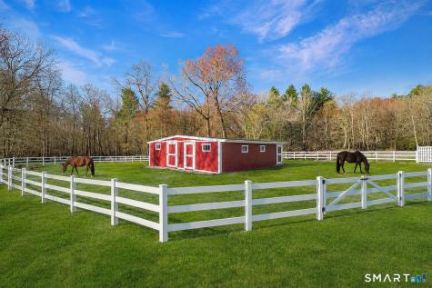 28 Cemetery Road Willington CT 06279