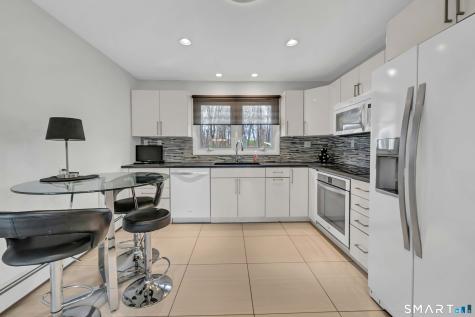 5 Wixon Road Danbury CT 06811
