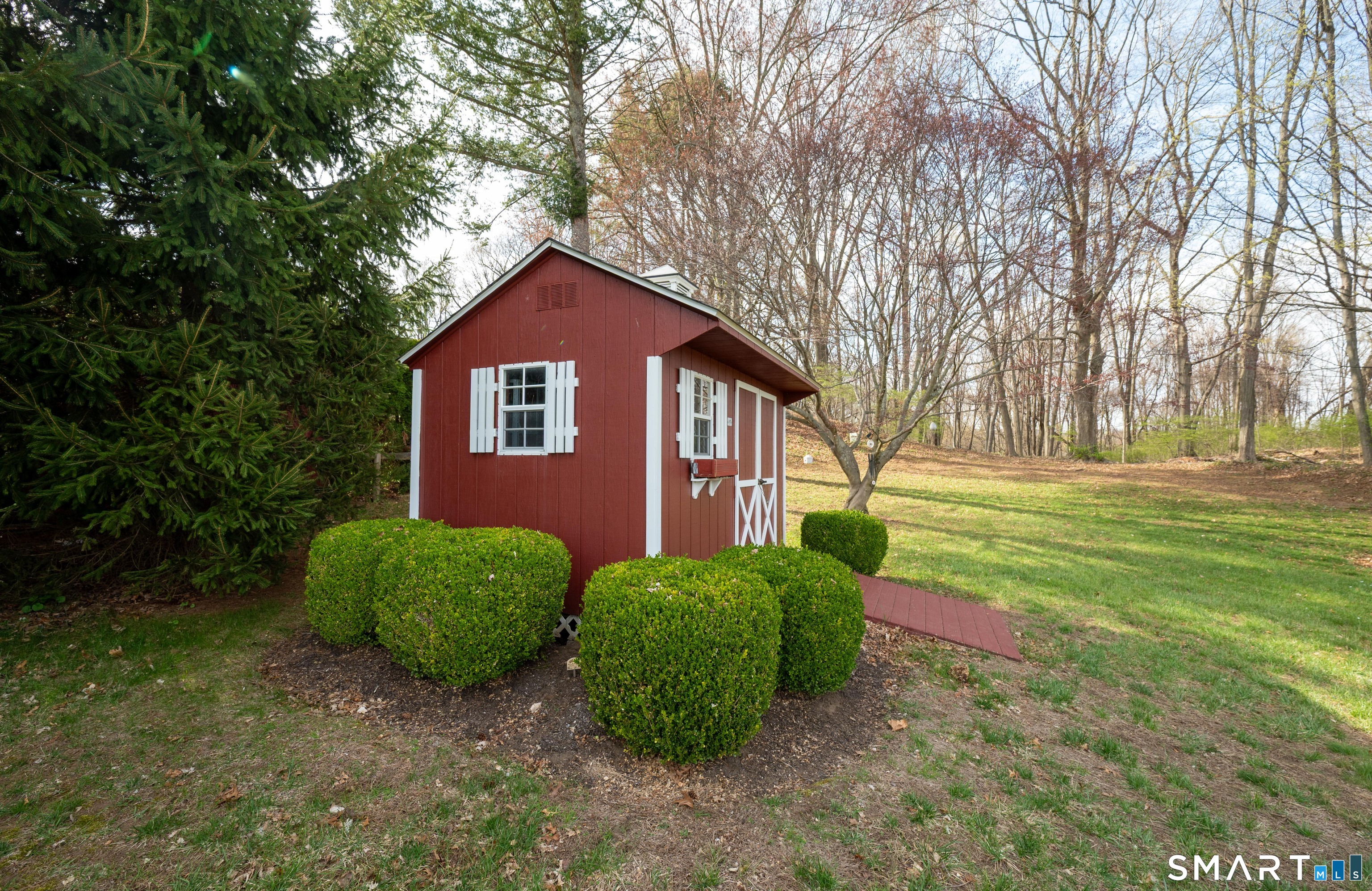 5 Wixon Road Danbury CT 06811