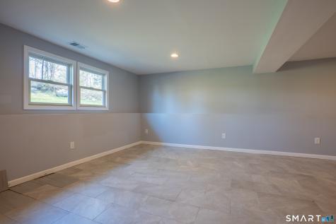 825 Maple Hill Road Naugatuck CT 06770