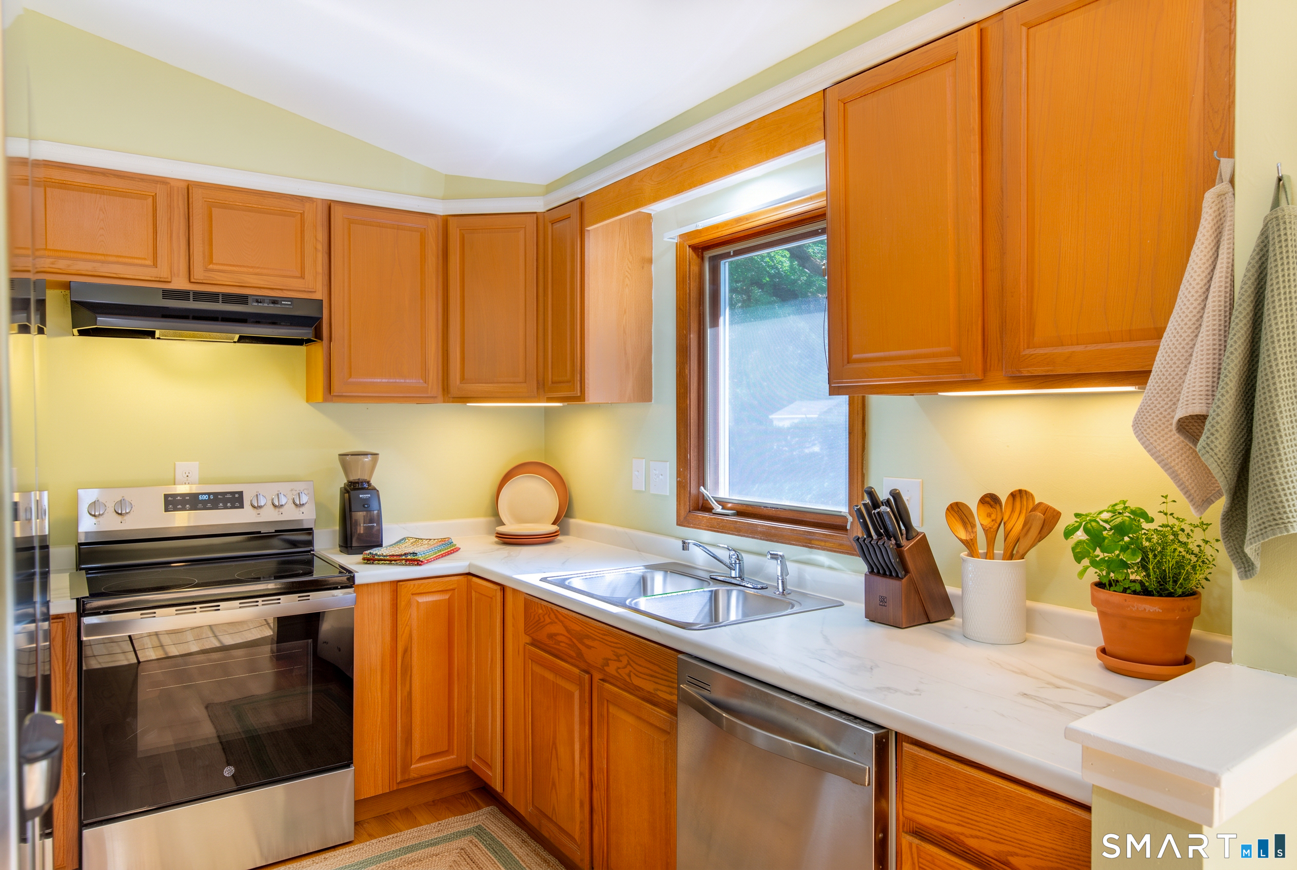 372 Crystal Lake Road Tolland CT 06084