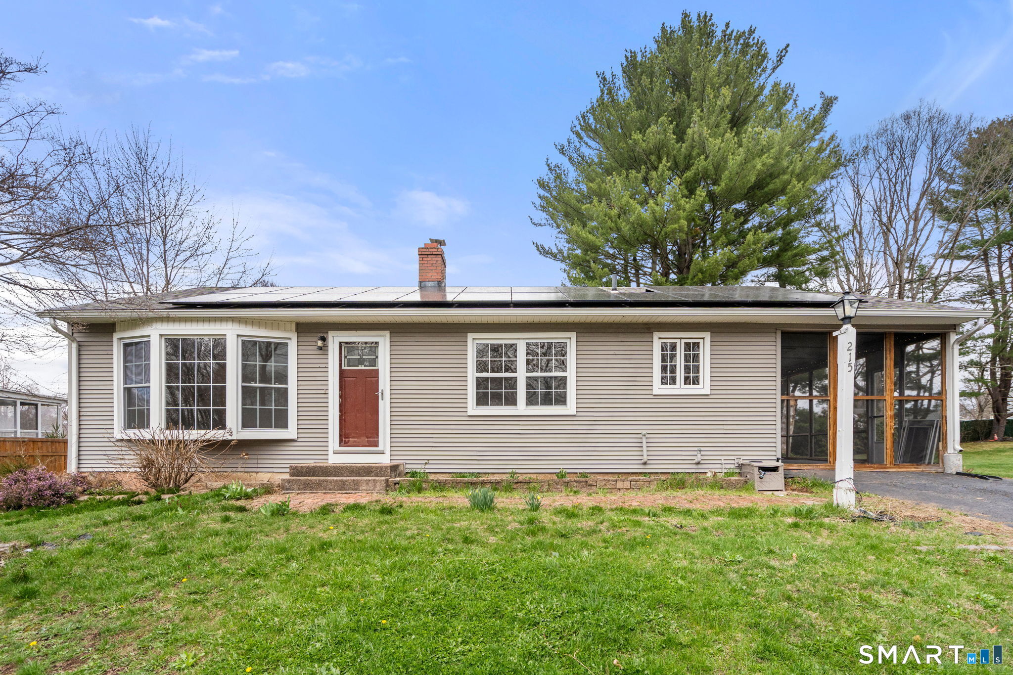 215 Monroe Street East Hartford CT 06118