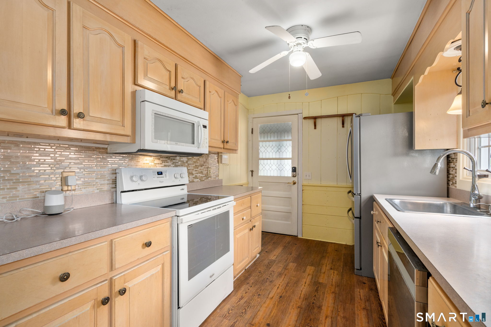 215 Monroe Street East Hartford CT 06118