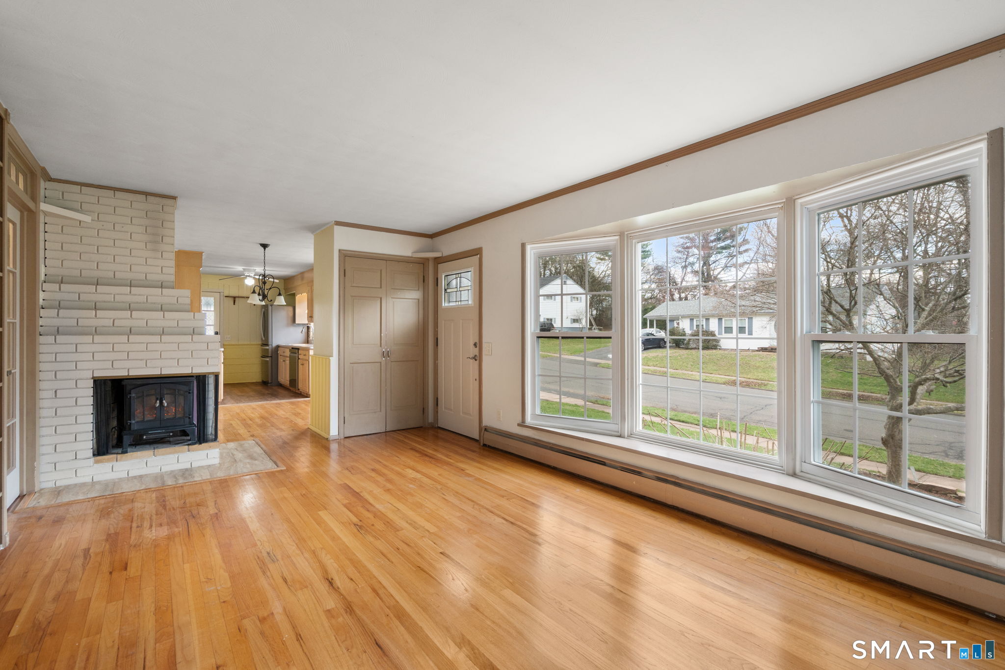 215 Monroe Street East Hartford CT 06118