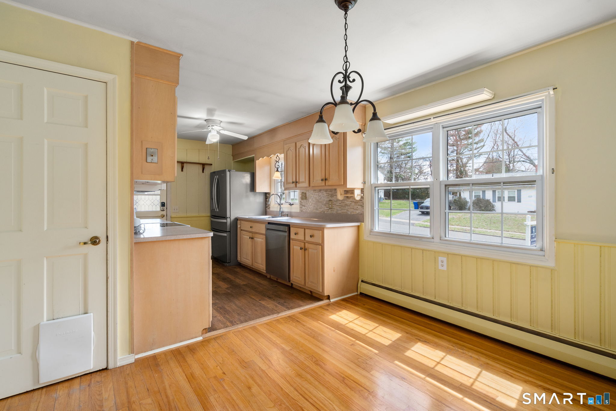 215 Monroe Street East Hartford CT 06118