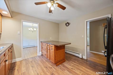 1090 Notch Road Cheshire CT 06410