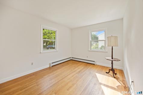 1090 Notch Road Cheshire CT 06410