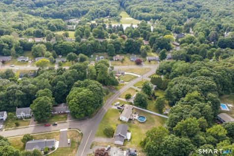1090 Notch Road Cheshire CT 06410
