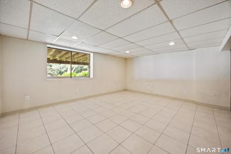 1090 Notch Road Cheshire CT 06410