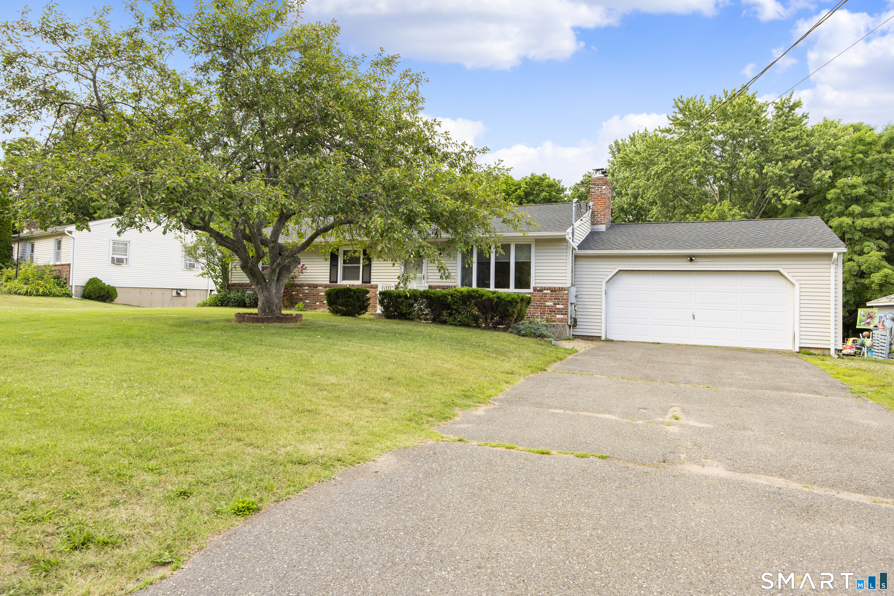 1090 Notch Road Cheshire CT 06410