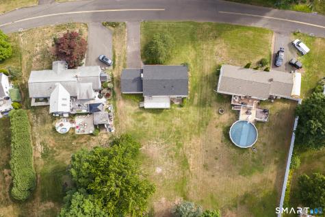 1090 Notch Road Cheshire CT 06410