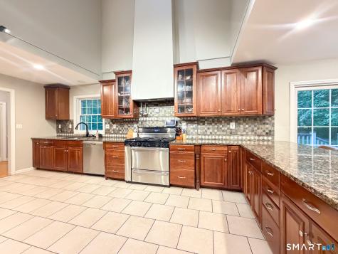 662 Coleman Road Cheshire CT 06410